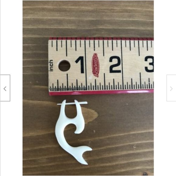 Garuda Natural Carved Dolphin Shape SINGLE Pierced Earring Made in Indonesia - Picture 4 of 4